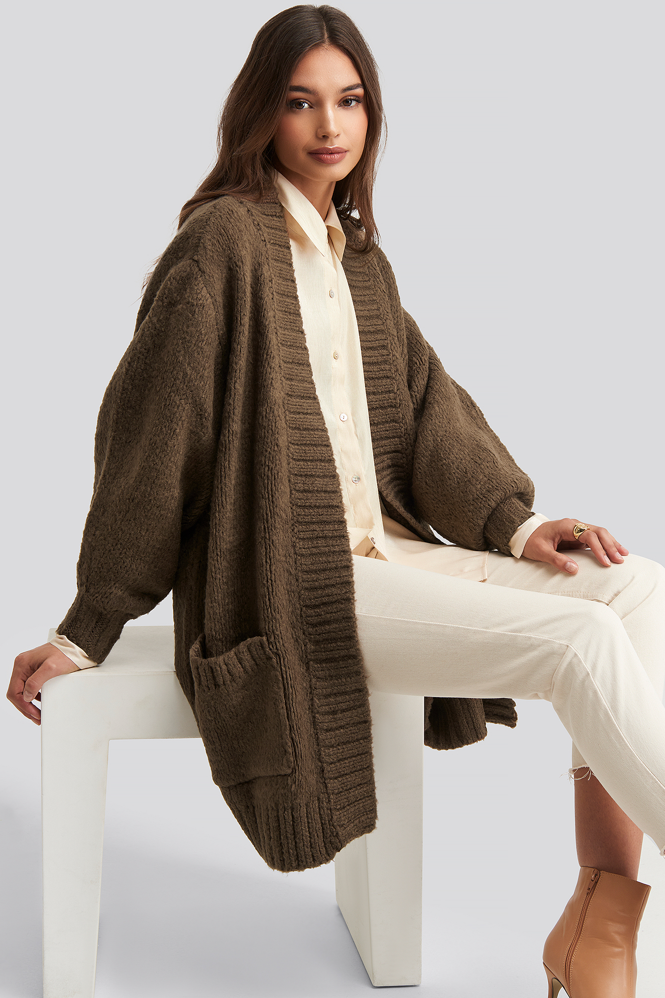 Pocket Detailed Cardigan Brown