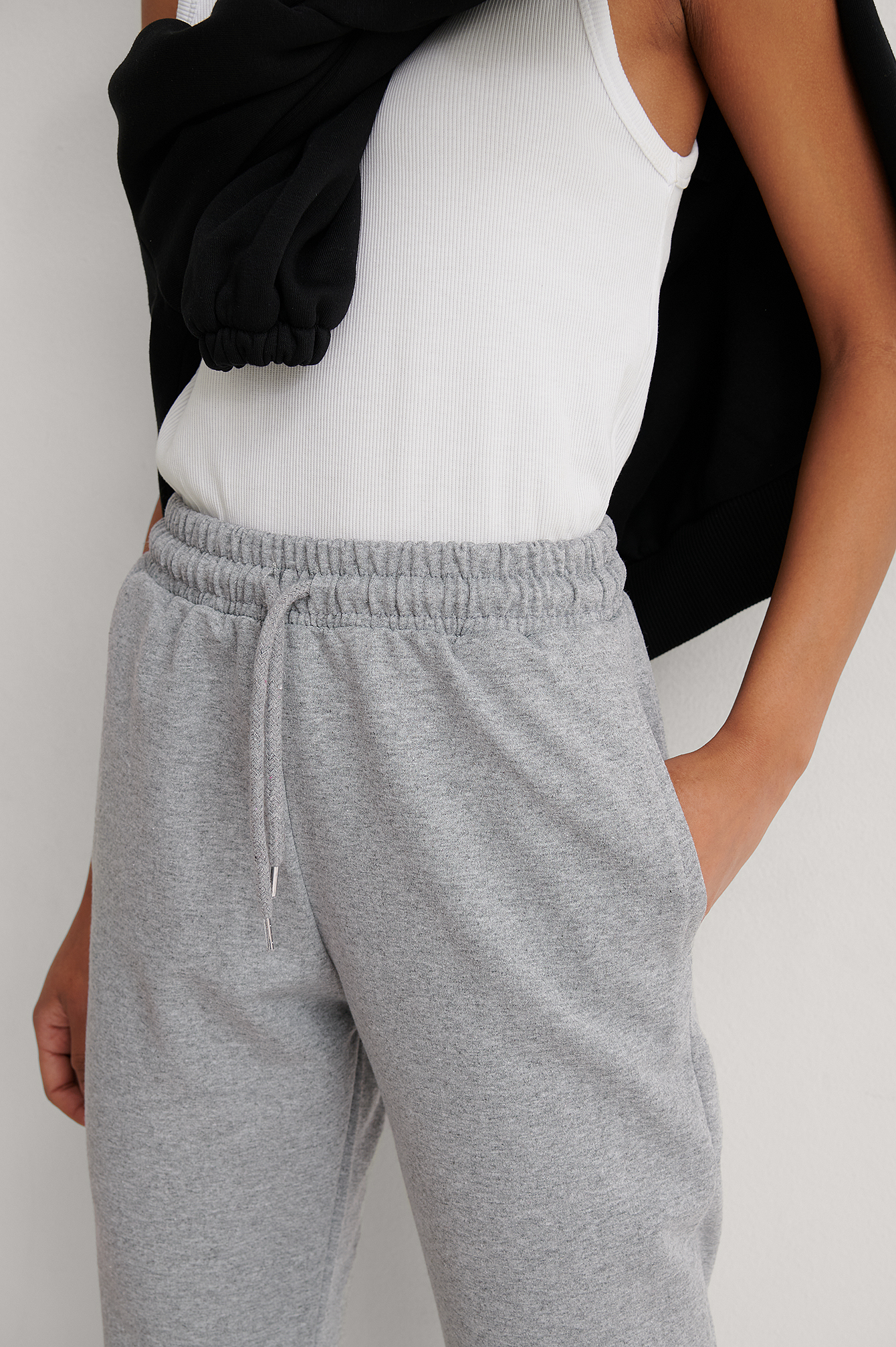 Straight Sweatpants Grey | na-kd.com