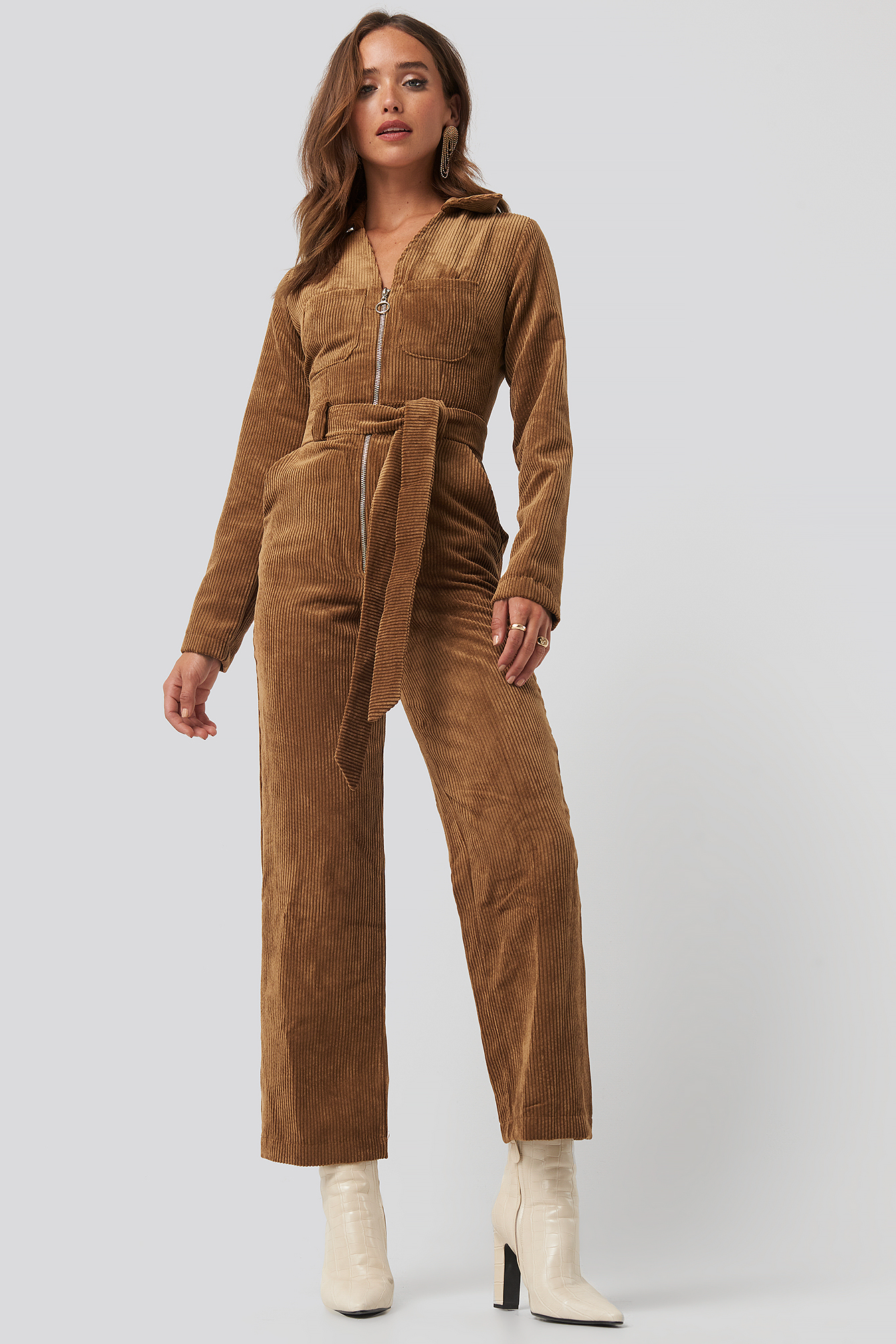 Trendyol Velvet Jumpsuit - Brown In Camel