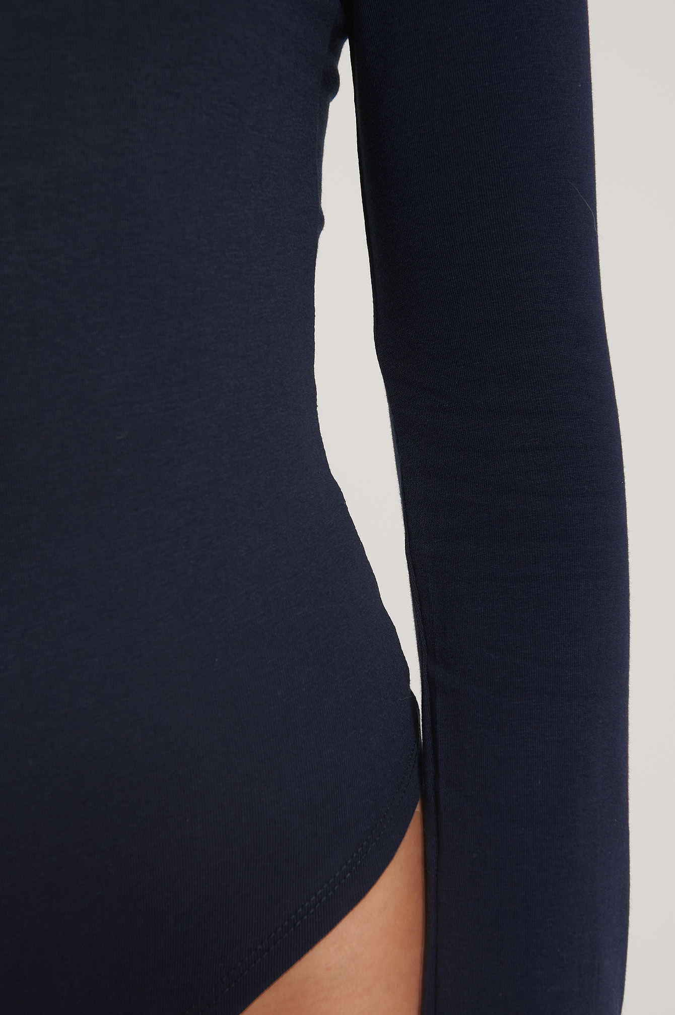 Vertical Collar Body Azul marino
