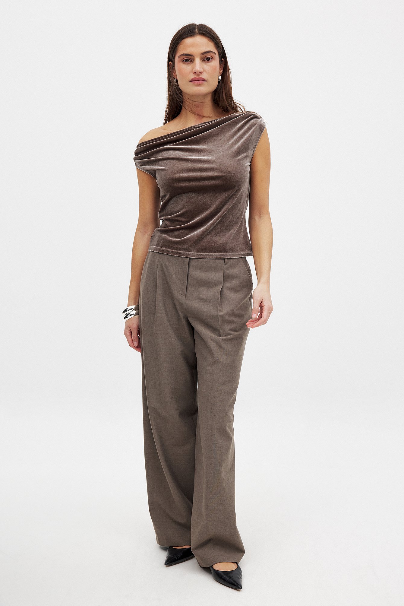 NA-KD Draped Velvet Top - Sleeveless Tops - Brown - XS (EU 32) - NA-KD / NAKD