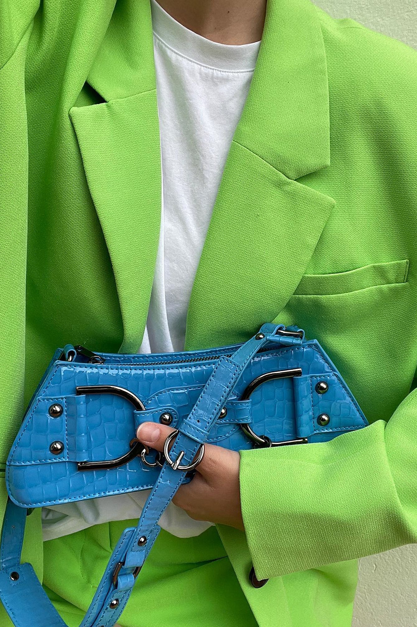 Aqua Blue Wide Hardware Detailed Shoulder Bag