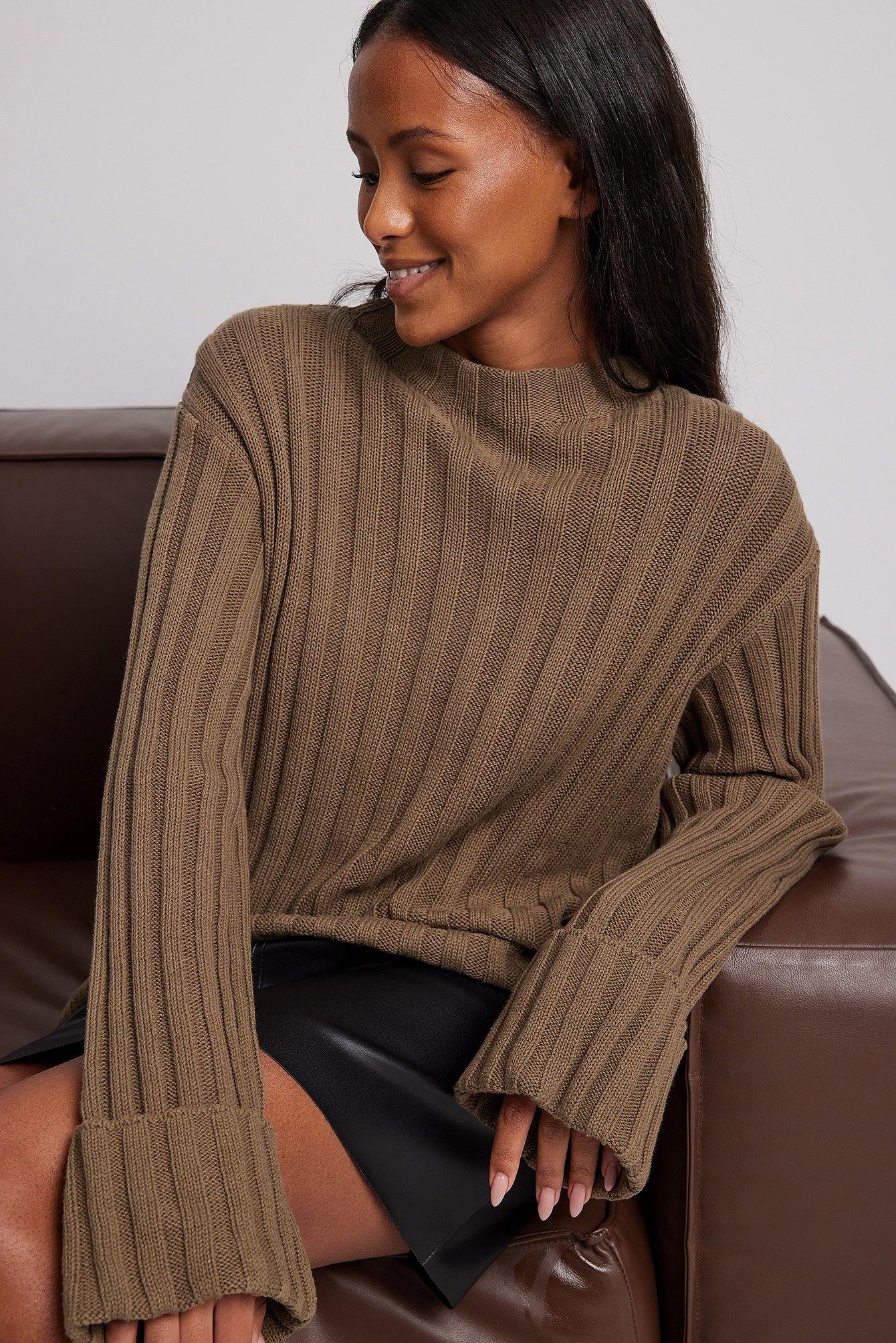 Brown Wide Cuff Knitted Sweater