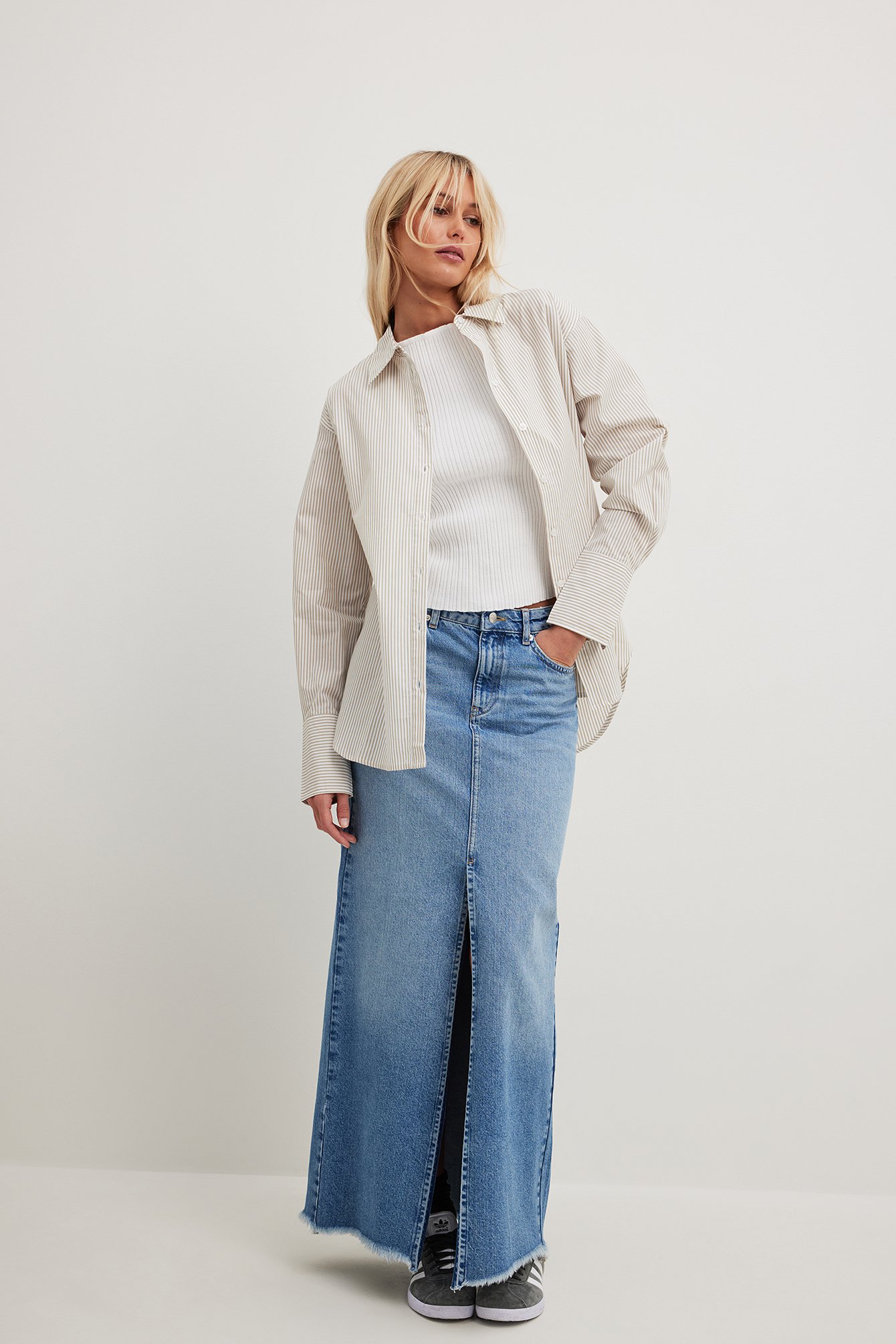 Wide denim maxi skirt