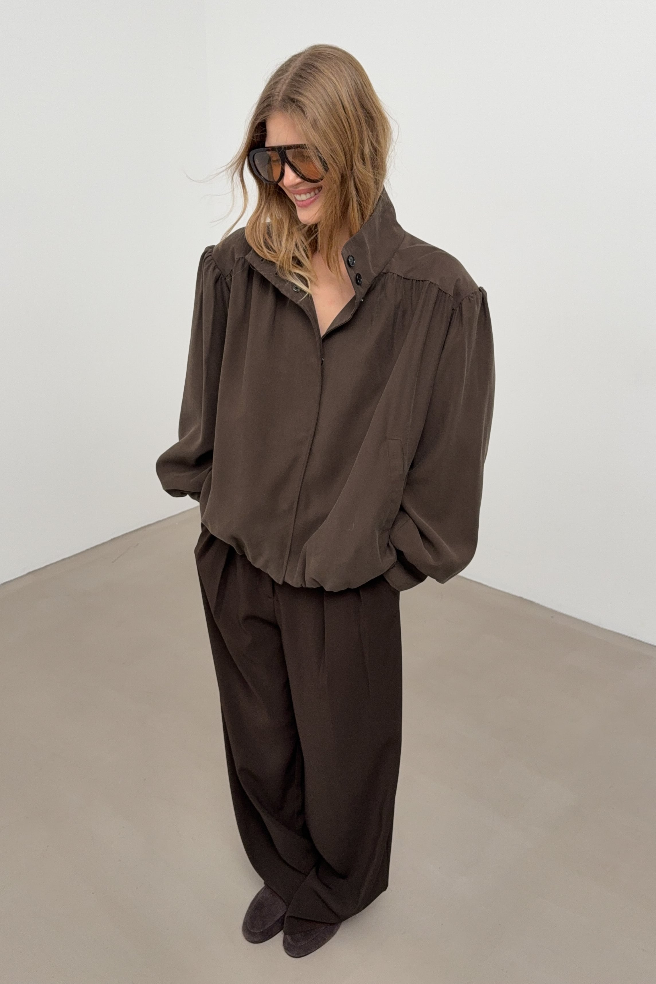 Wide High Waist Suit Pants - Work Trousers - Brown - EU 32 Wide High Waist Suit Pants - Work Trousers - Brown - EU 32