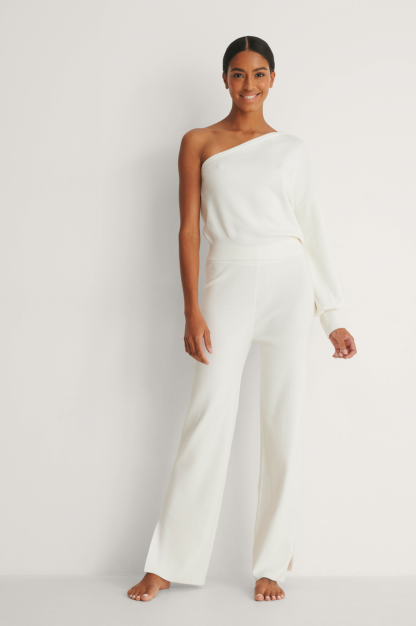 Pantaloni Ampi In Maglia Con Spacchi Bianco | na-kd.com