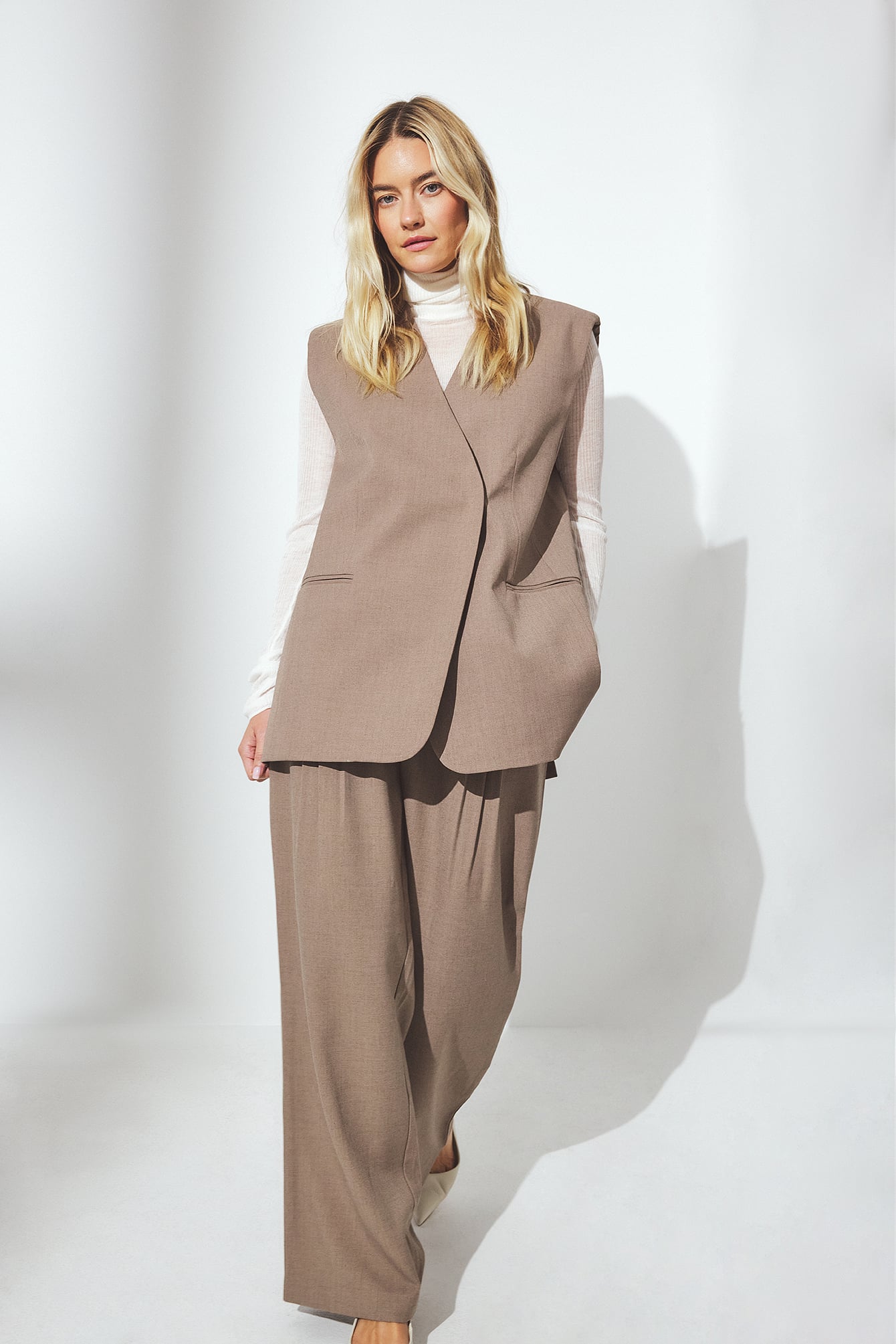 NA-KD Pantalon de tailleur large à taille mi-haute - Pantalon cigarette - Brun - EU 36 - NA-KD / NAKD