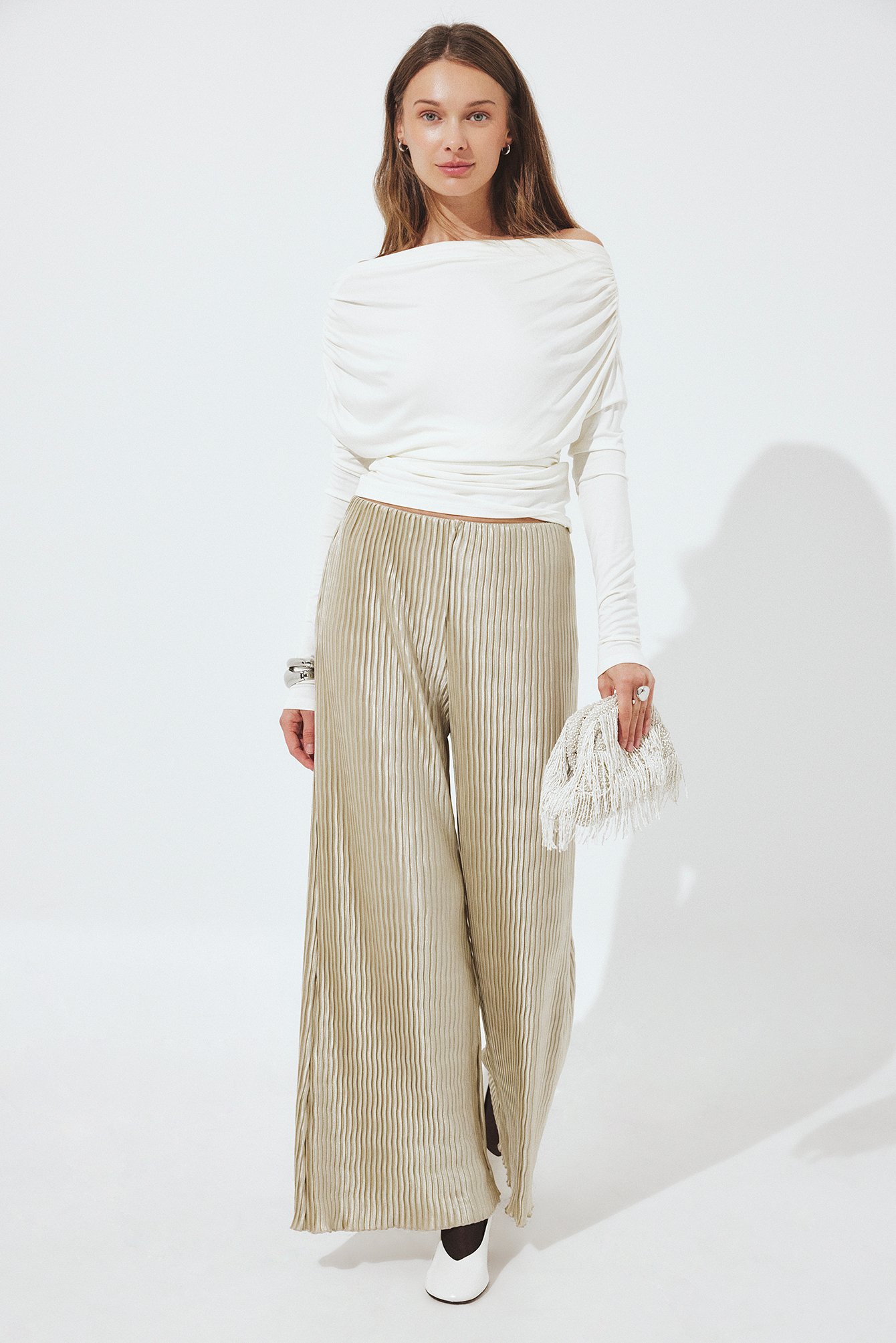 NA-KD Vida plisserade byxor - Utsvängda byxor - Beige - M (EU 38-40) - NA-KD / NAKD