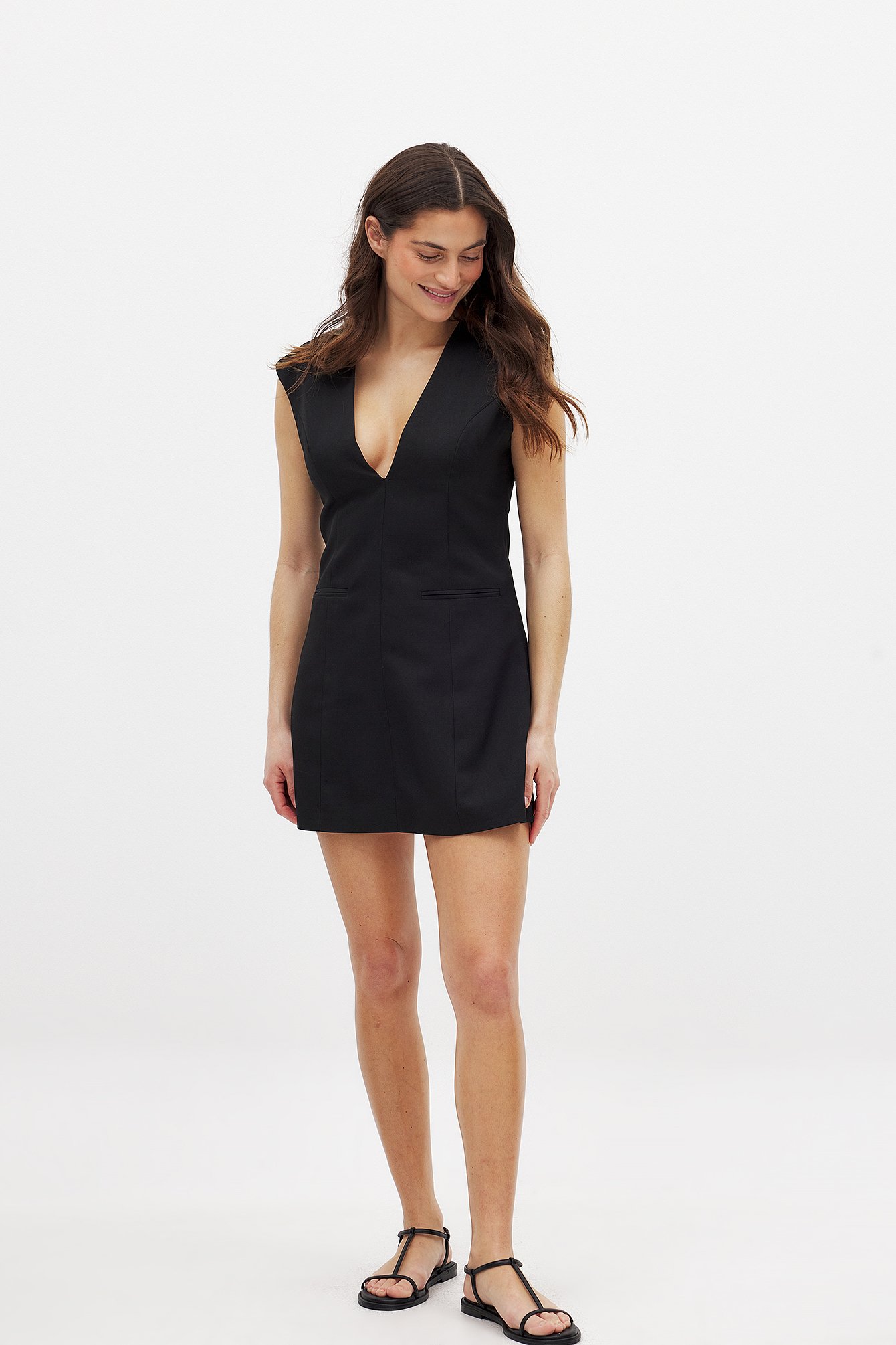 Moa Mattsson x NA-KD Wide Shoulder Mini Dress - Minikjoler - Sort - EU 40 - NA-KD / NAKD