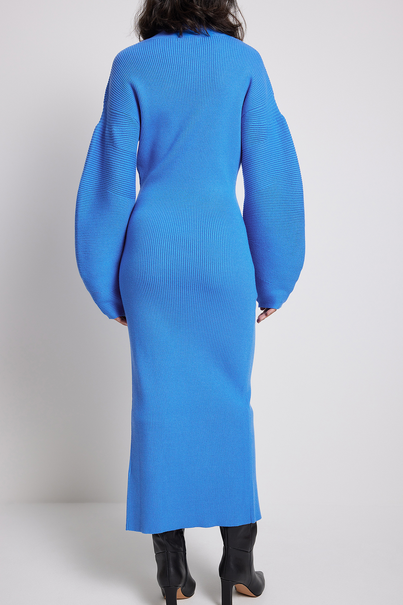 Wide Sleeve Fine Knitted Midi Dress Blue