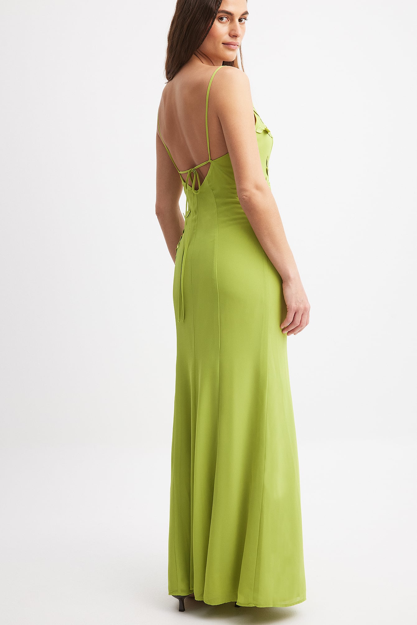 Michaela Wissén x NA-KD Woven Flowy Back Detail Maxi Dress - Flower Dresses - Green - EU 42 - NA-KD / NAKD