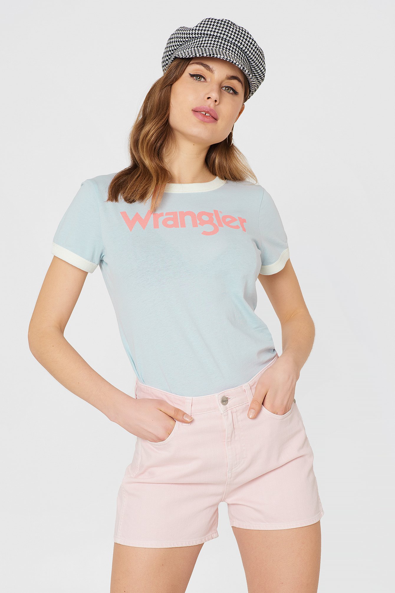 Wrangler Retro Boy Shorts - Pink