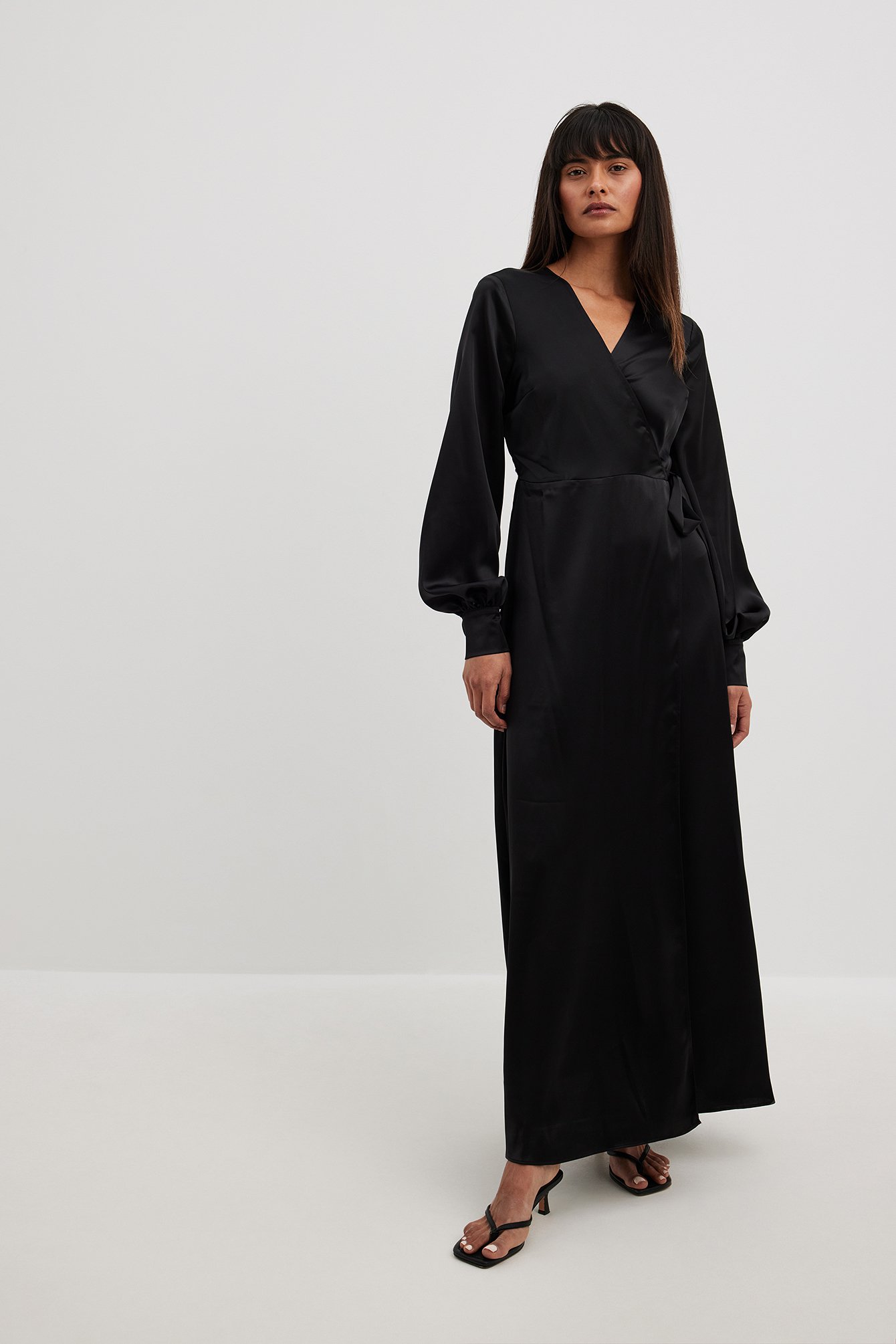 Wrap Satin LS Maxi Dress Black | NA-KD
