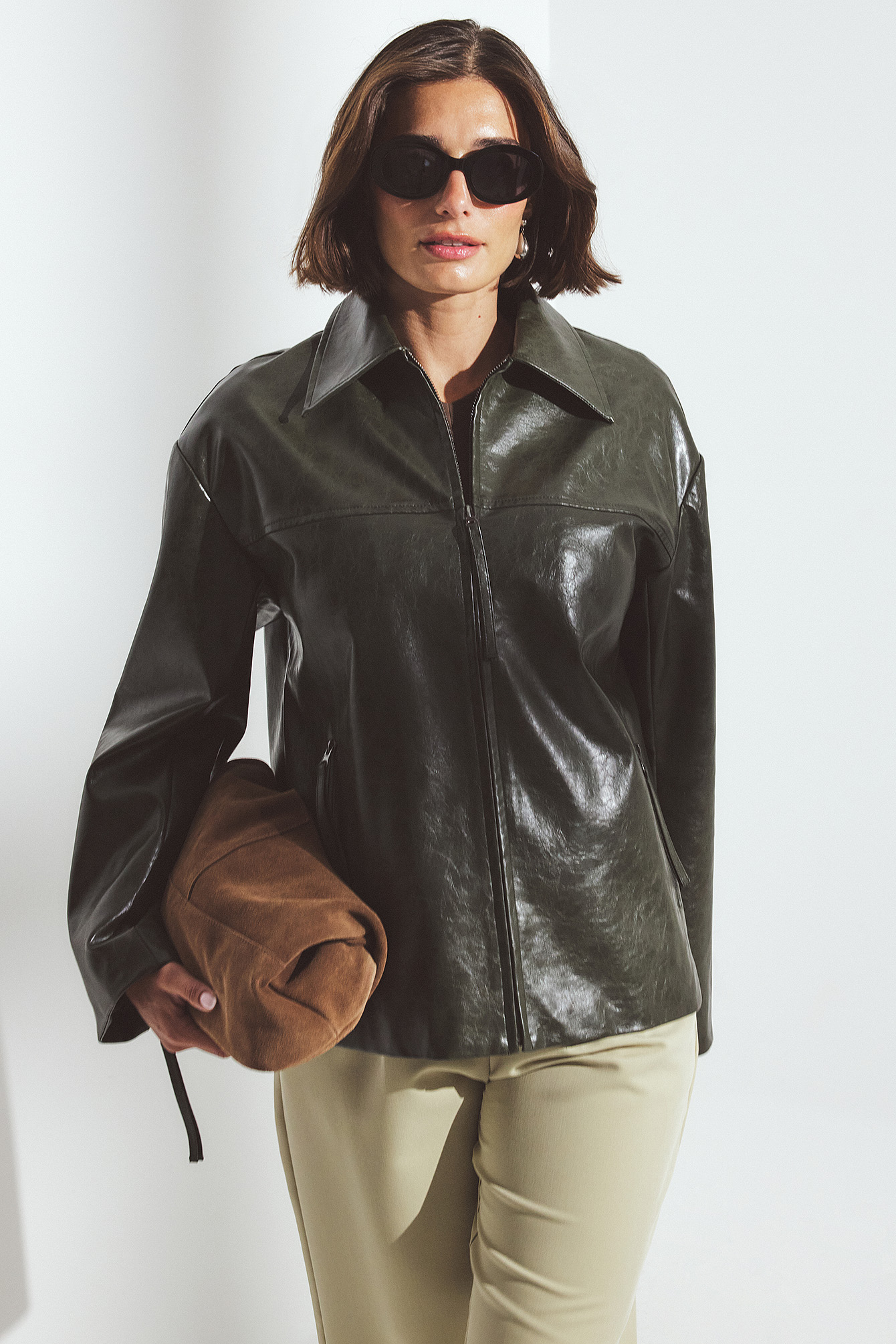 Zip detailed faux leather jacket