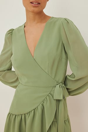 Recycled Overlap V-neck Flounce Dress Green | NA-KD