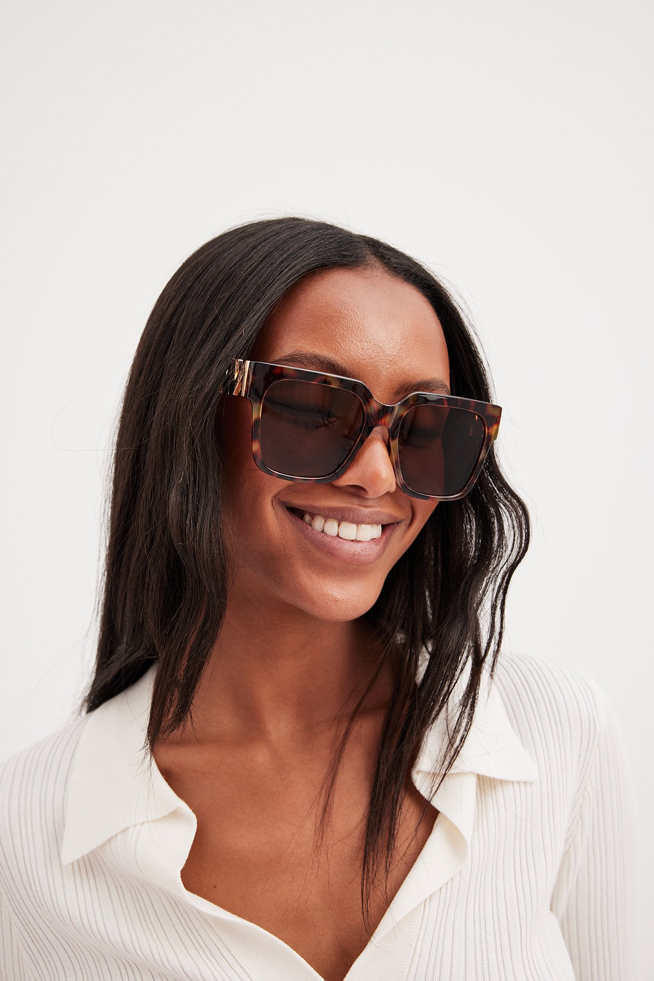 Chanel Black Oversized Sunglasses 2024 | www.sinusys.com