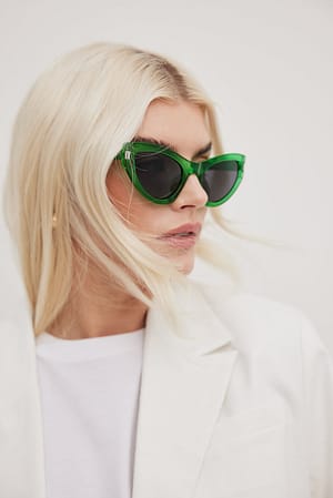 Green Okulary przeciwsłoneczne w kształcie kociego oka