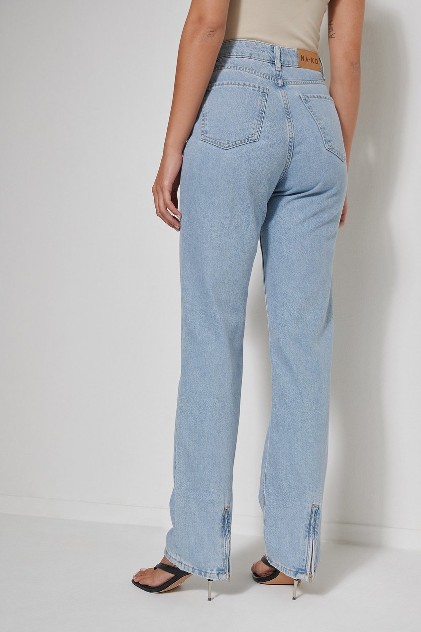 Jeans High Waisted Jeans | Jeans mit hoher Taille und Schlitz hinten - XJ96145