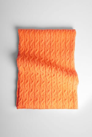 Orange Strikket tørklæde