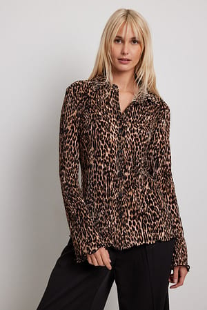 Leopard Plissee-Hemdbluse mit Kragendetail
