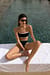 Top de bikini acolchado con detalle de contraste