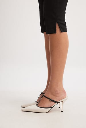 Offwhite Contrast Pointy Toe Heel
