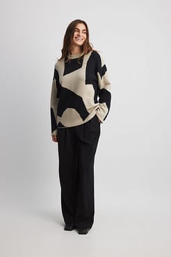 Crew Neck Jacquard Knitted Sweater Outfit