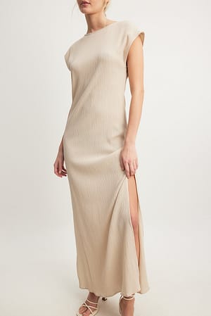 Light Beige Maxi-jurk met hoge split van gekreukte kwaliteit