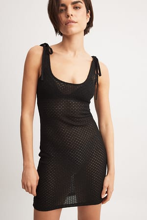 Black Sukienka mini z dzierganymi ramiączkami