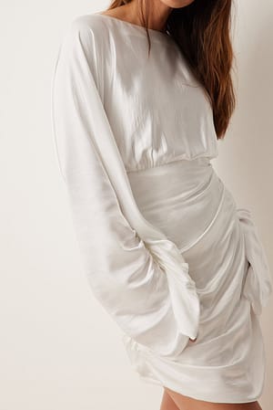 White Drapowana sukienka satynowa