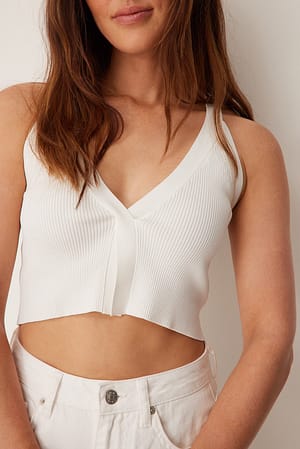 White Front Slit Fine Knitted Top