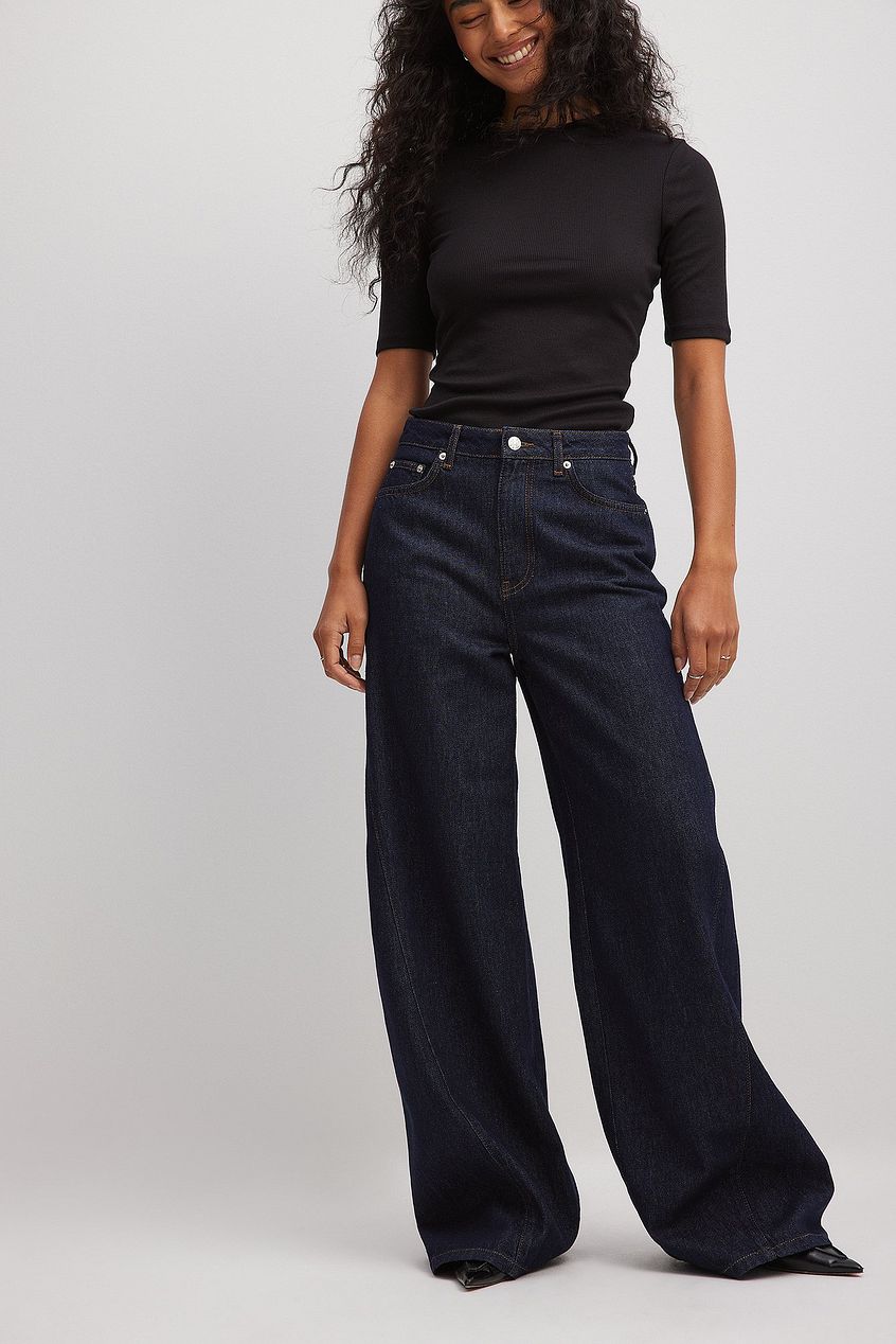 na-kd.com | Jeans mit sehr weiten Beinen