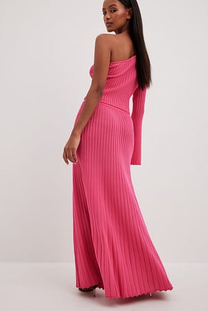 Pink Fine Knitted Pleated Maxi Skirt