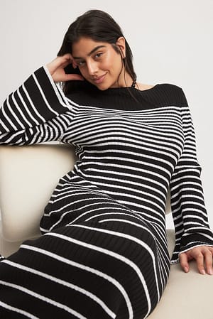 Black/White Stripe Fijngebreide gestreepte midi-jurk
