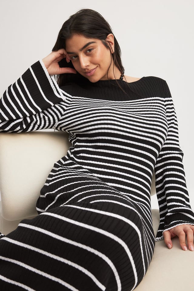 Black/White Stripe Fine Knitted Striped Midi Dress