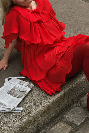 Red Mini-jurk met volantdetail