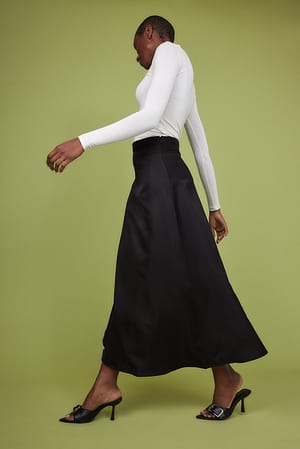 Black Flowy High Waist Midi Skirt