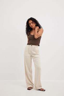 Flowy Linen Cargo Pants Outfit
