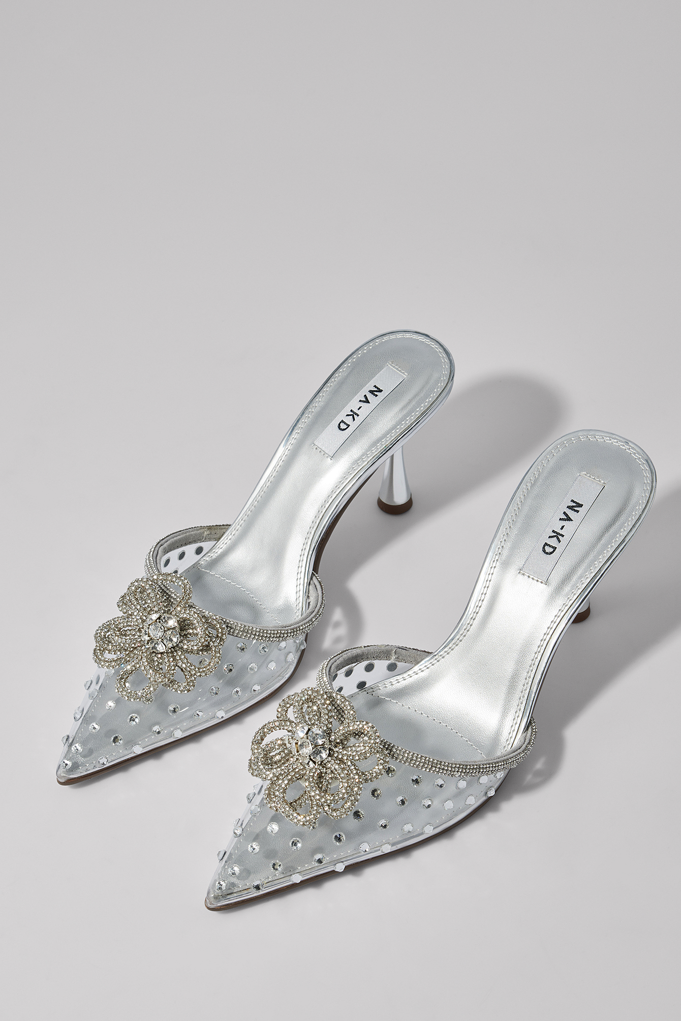 Glitter transparante pumps Zilver | NA-KD