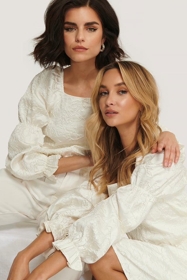 Jacquard-Pusero Avoimella Selällä White