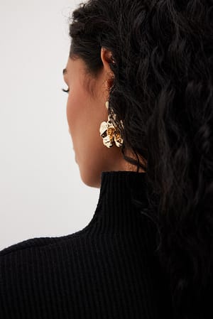 Gold Hanging Flower Earrings