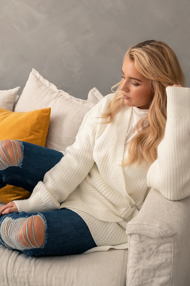 Ribbed Knitted Cardigan White