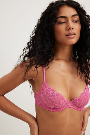 Heart Detailed Cup Bra Pink