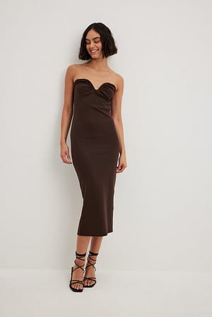 Brown Midi-jurk met hartvormige halslijn