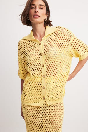 Yellow Hålstickad kortärmad tröja med knappar
