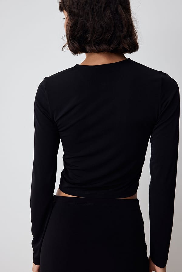 Jersey Buckle Detail Top Black | NA-KD