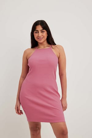 Pink Dżersejowa sukienka mini z wiązaniem na szyi