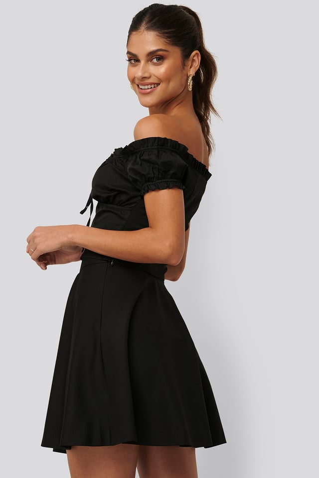 Hulmuava Minihame Black