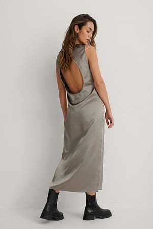 Dark Grey Midi-jurk met open rug
