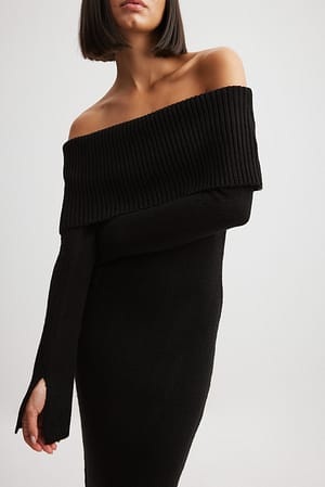 Black Knitted Overfold Maxi Dress